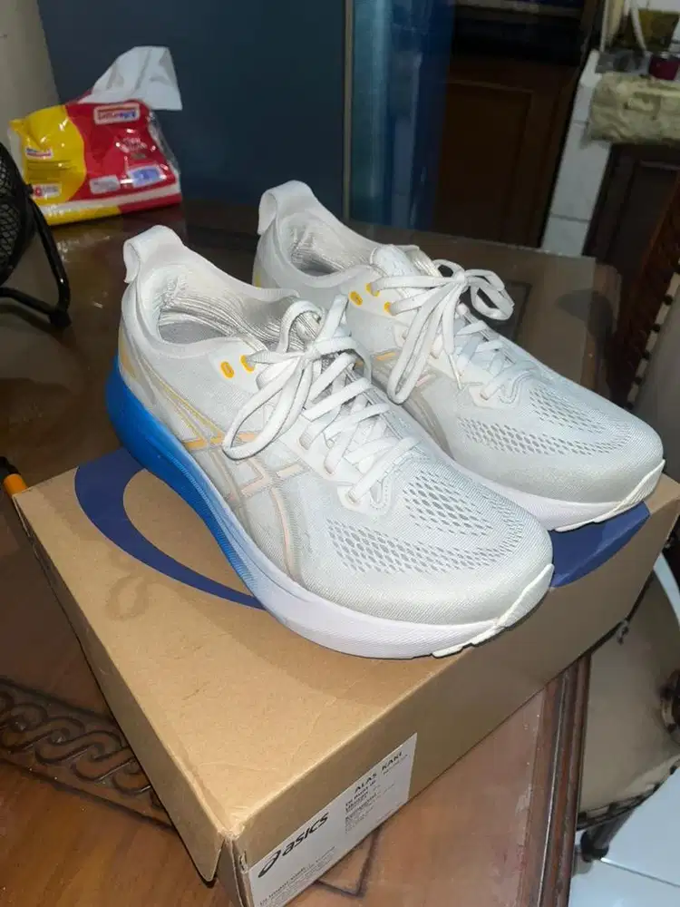 Running Shoes Asics Gel Kayano 31