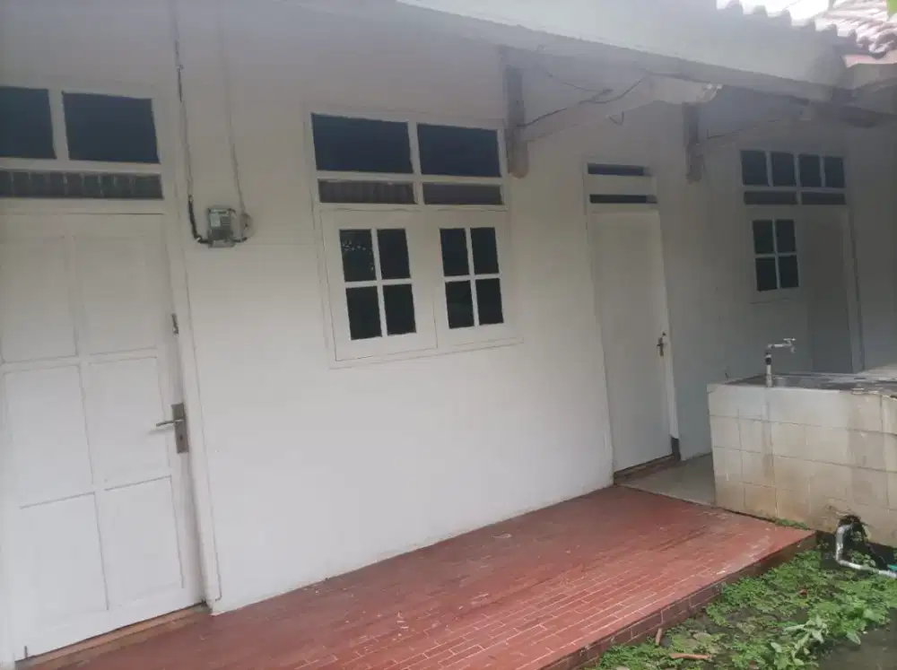 DIKONTRAKKAN/KOS 3 KAMAR (Warung Jati Timur, Buncit),JAKSEL- STRATEGIS