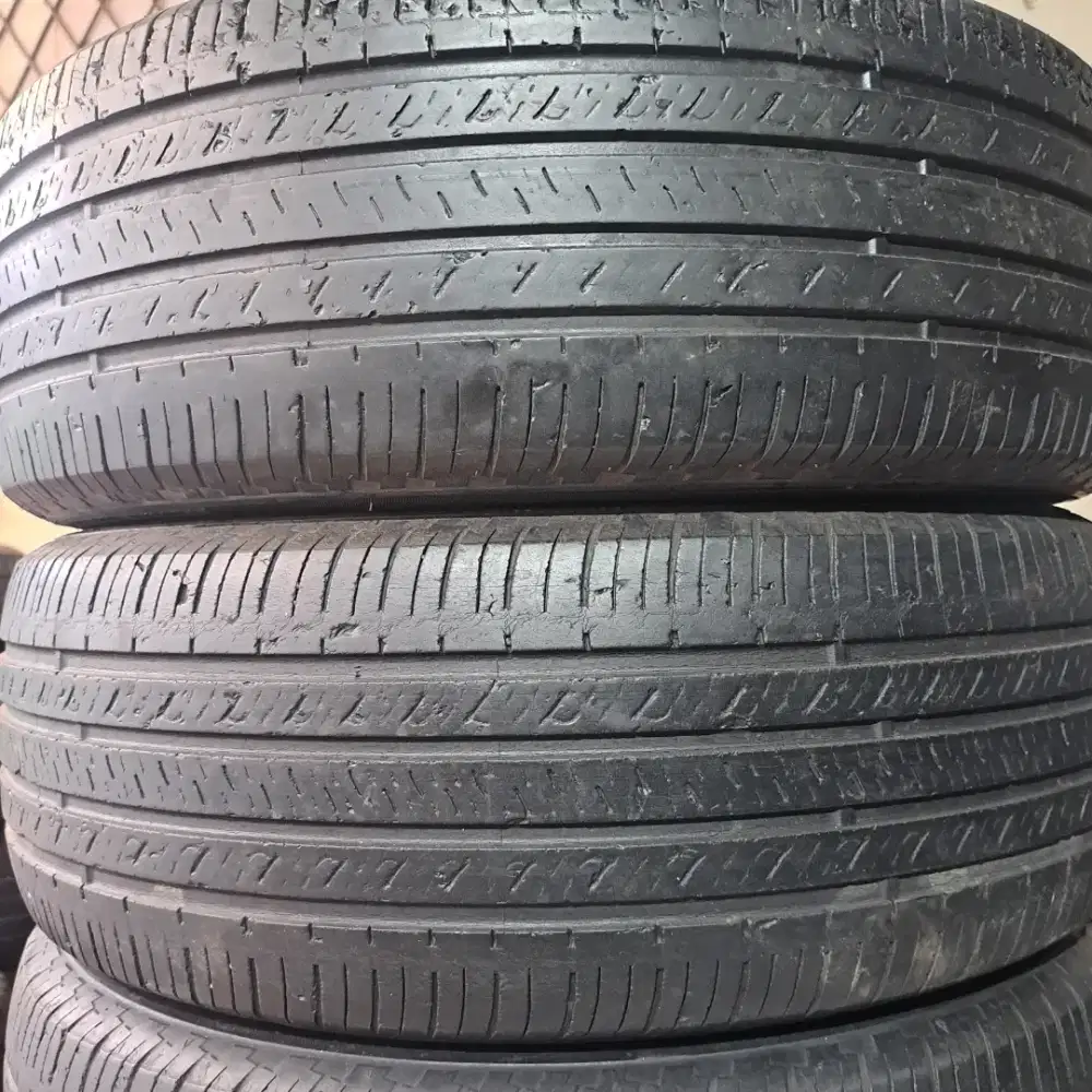 Ban 215 65 16 gt radial savero terios rush innova dll