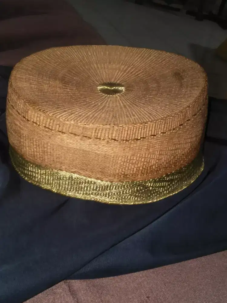 Kopiah daerah Sulawesi