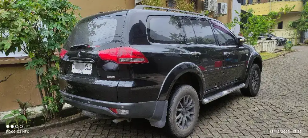 Dijual/TT/Barter Pajero Sport Exceed AT 2009 Hitam
