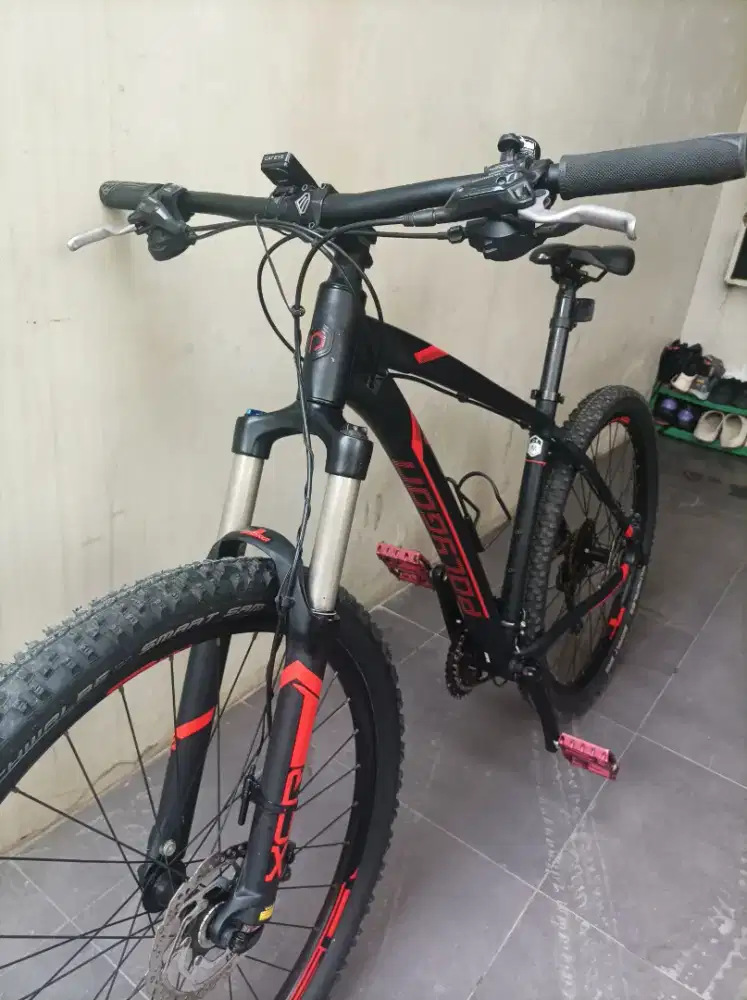 Sepeda Polygon Xtrada 6 rim 27,5 size M like new (simpanan)