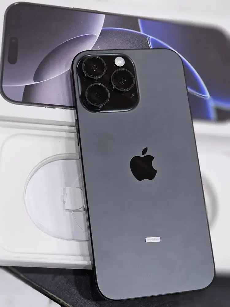 iPhone 16 Promax 256 gb iBox bh 95% garansi aktif sampai April 2026