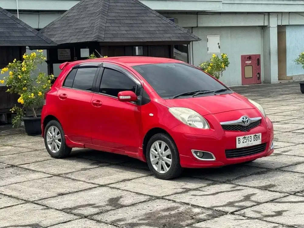 CASH 95 JT Yaris E AT 2009 Bagus Terawat !!