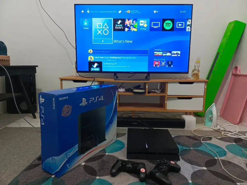 JUAL PS4 FAT OFW 500 GB, 2 Stik OP asli sony  hub (081216707026)