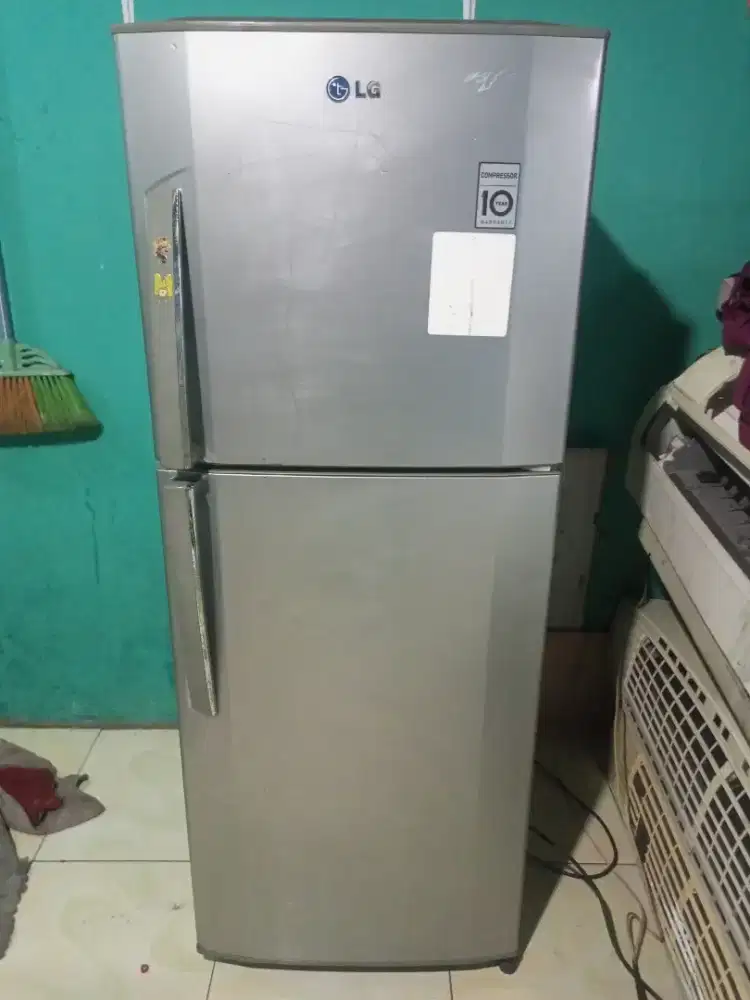 Kulkas 2 pintu normal