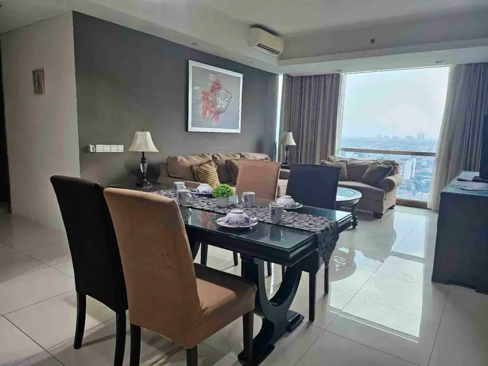 Sewa 3 BR Furnished Kemang Village