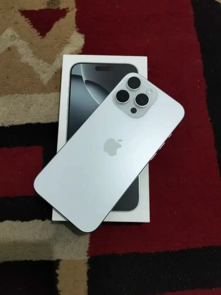 16 Pro Max 256 GB IBOX ON