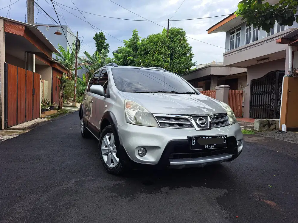 Nissan Livina 2008 Bensin