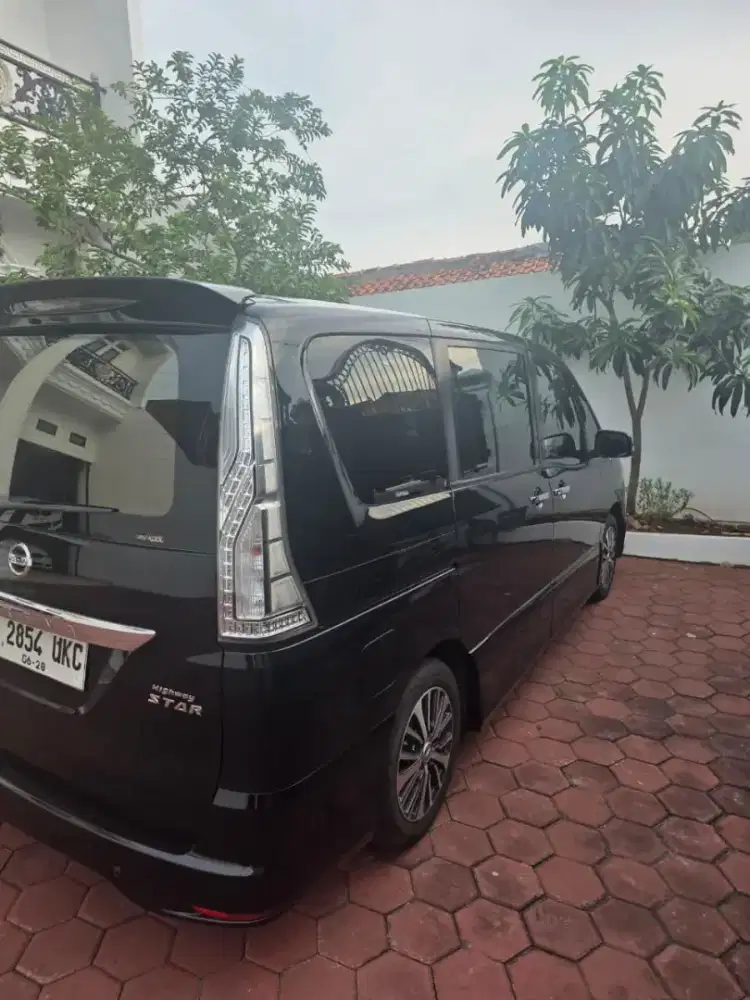 Nissan Serena HWStar