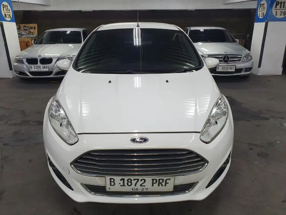 Ford Fiesta S Km55Rb AT 2015 NewModel FullOriginal SepertiBaru Gresss
