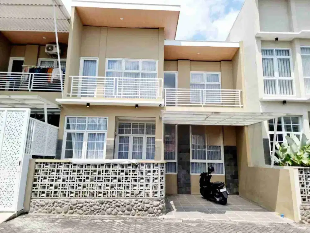 rumah bagus semi furnished siap huni dekat RS Moewardi Jebres Surakarta