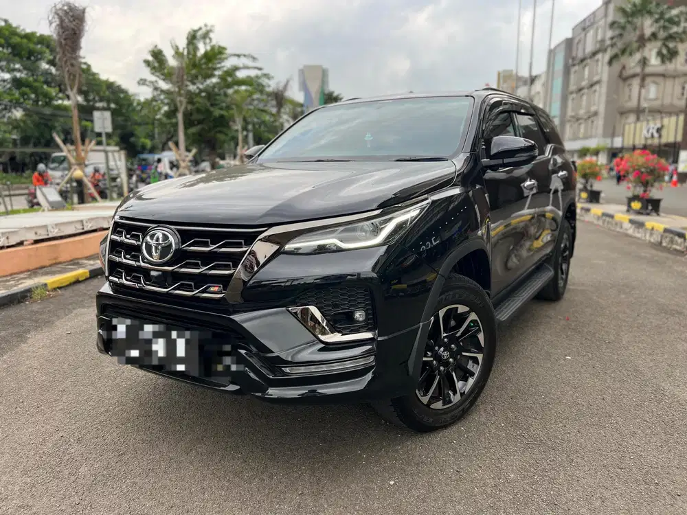 Km 9 Rb ! Fortuner VRZ 2.4 GR Sport 4x2 Diesel 2021