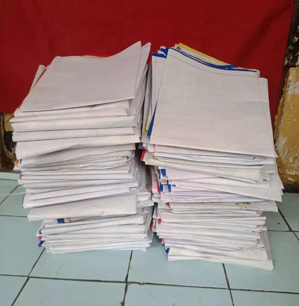 TERPAL / spanduk Anti air murah