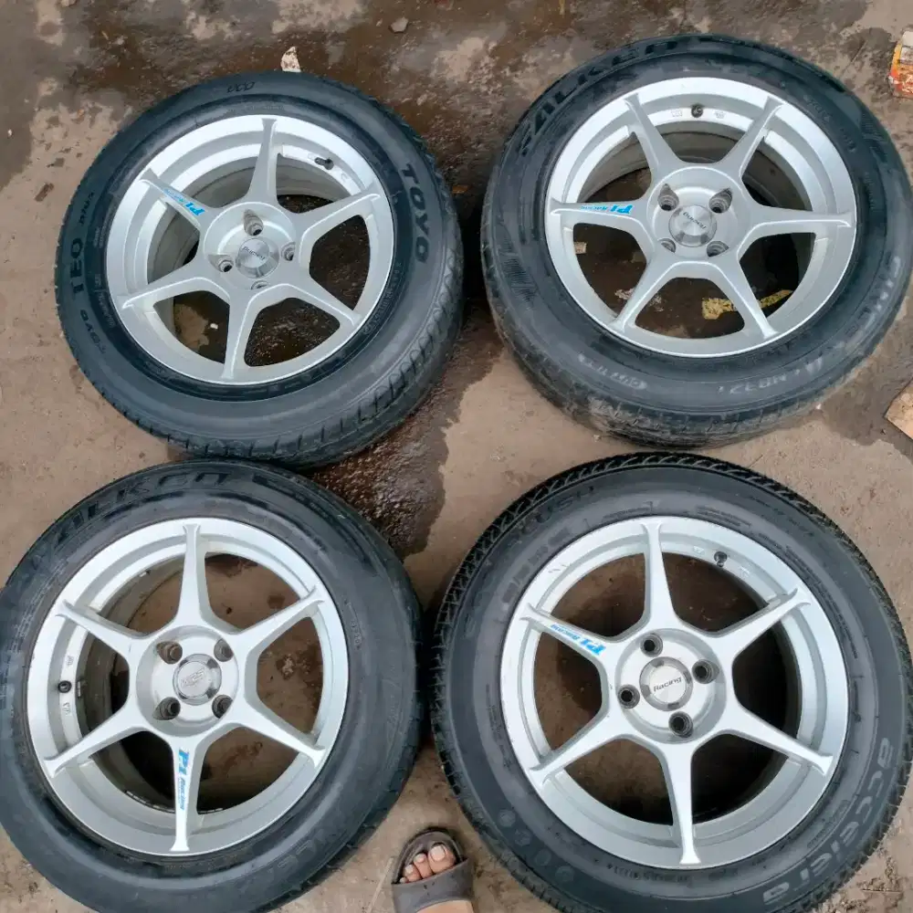 Buddy club P1 racing ring 15x6,5 pcd 4x100 ban 195/60 R15 4pcs