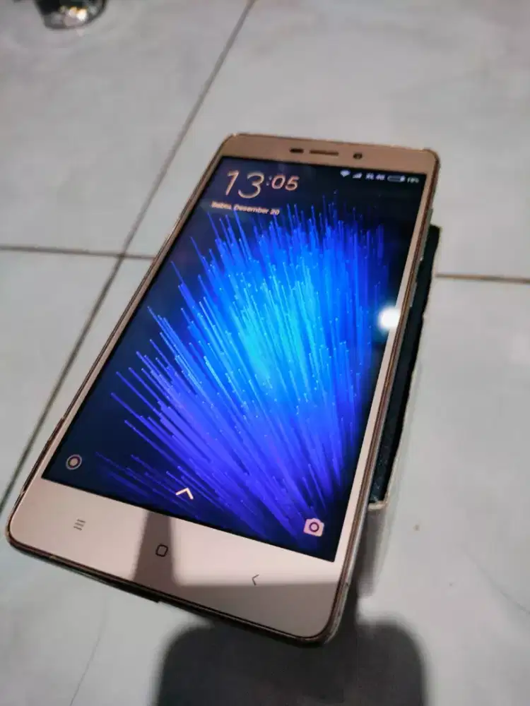 DIJUAL REDMI 3 NORMAL 2/16 ( Nego Baik )
