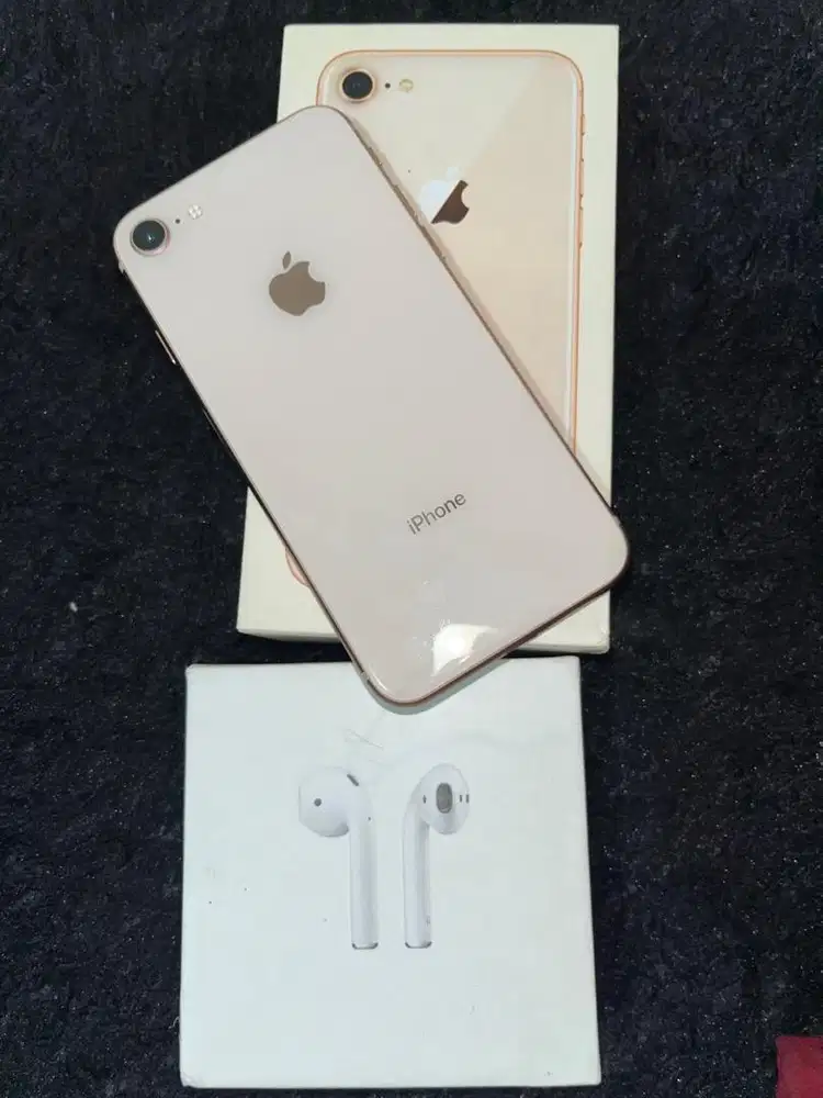 IPHONE 8 STORAGE 64GB (NEGO)