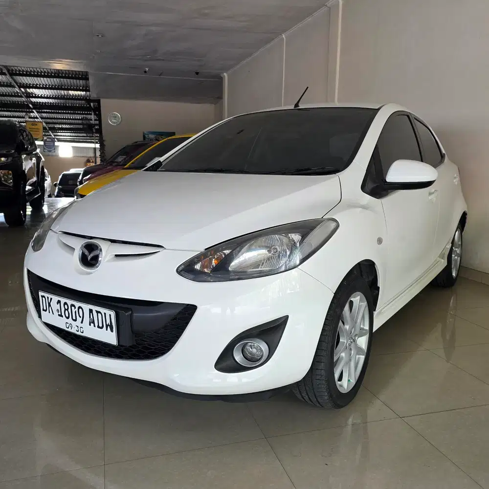 Mazda 2 2012 Automatic