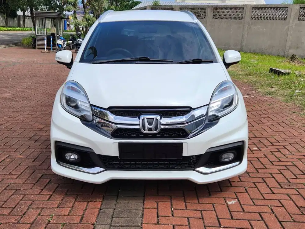 [Kondisi Terbaik!!] Honda Mobilio RS 1.5 CVT NIK 2015!! Putih Matic