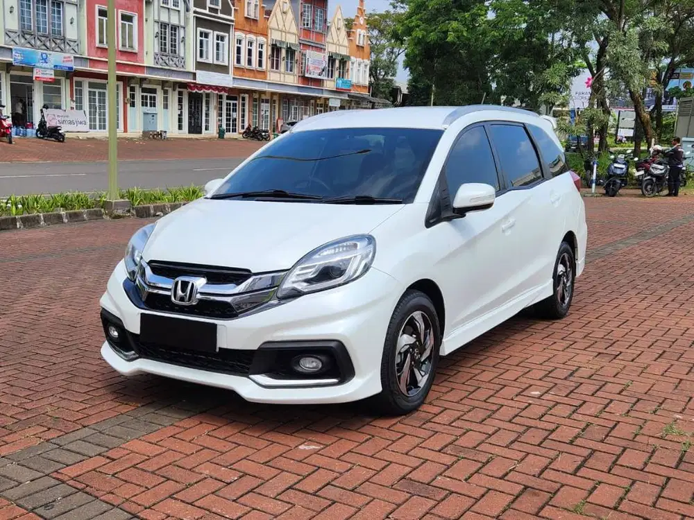 [Kondisi Terbaik!!] Honda Mobilio RS 1.5 CVT NIK 2015!! Putih Matic