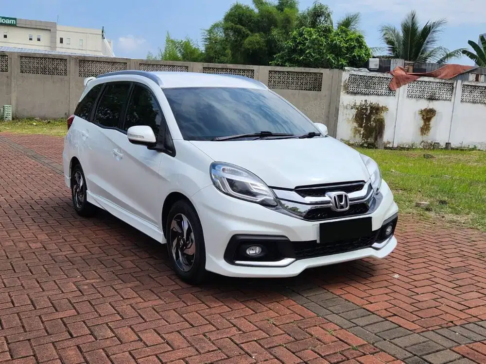 [Garansi 1th!!] Honda Mobilio RS 1.5 CVT NIK 2015!! Putih Matic