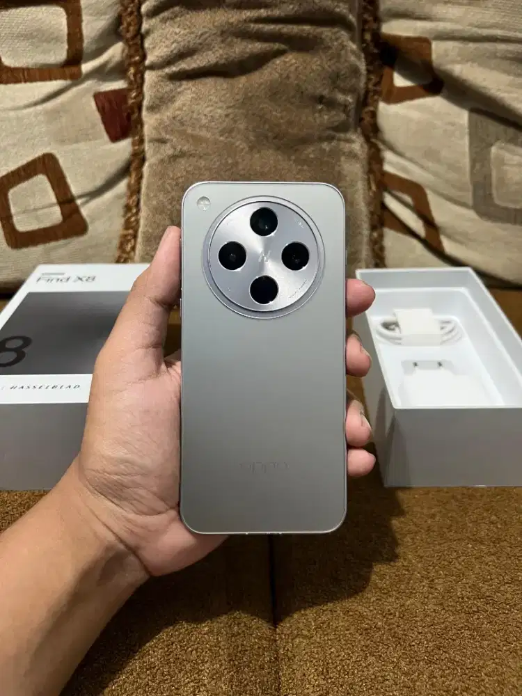 OPPO FIND X8 RAM 16/512 GB