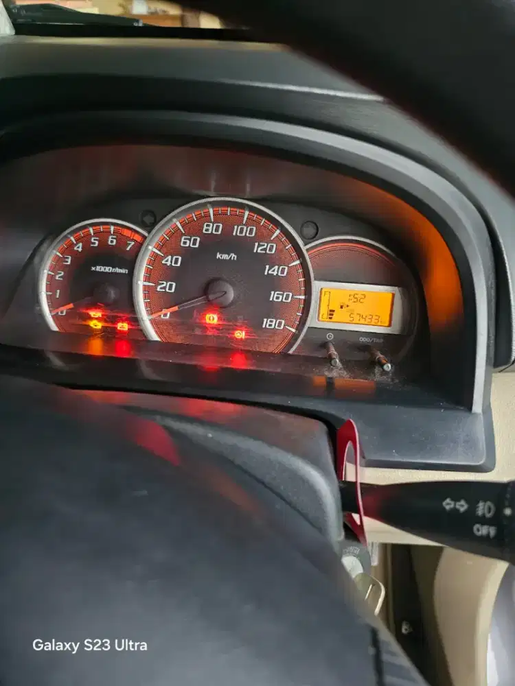 Avanza tahun 2013 ori ri