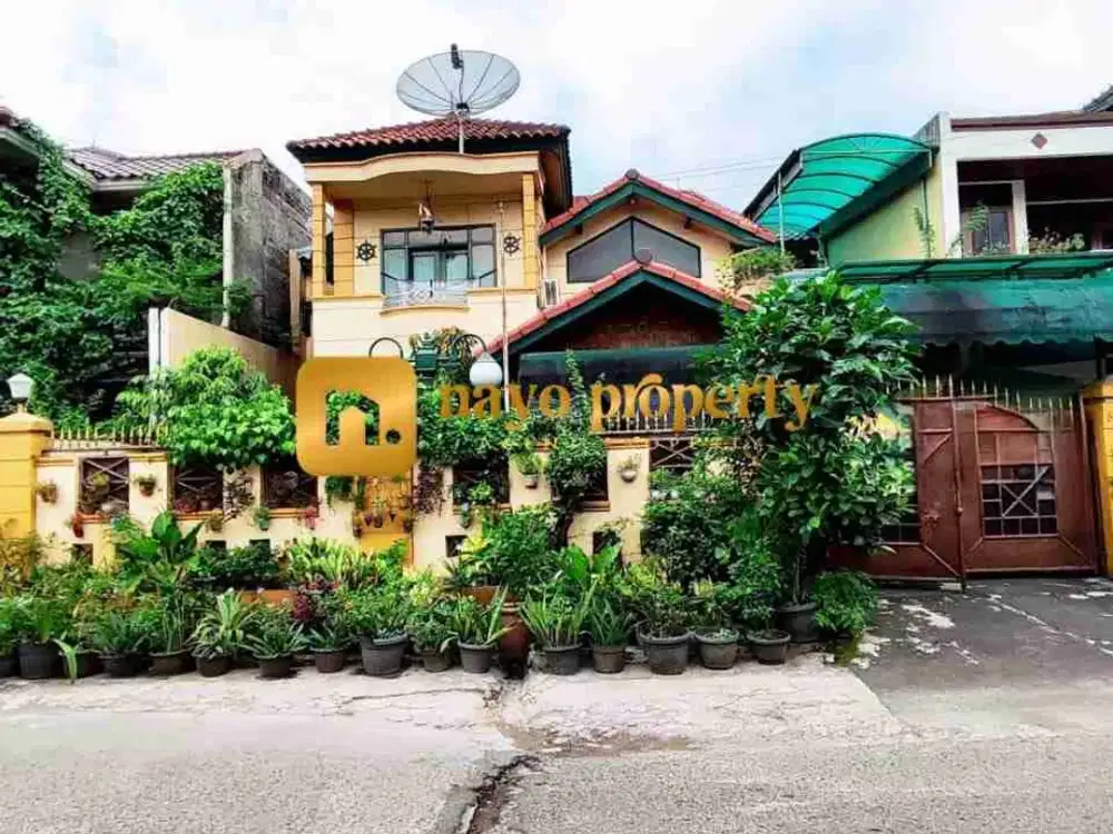 Rumah Bagus Dalam Komplek Strategis di Pondok Bambu Duren Sawit Jakarta Timur