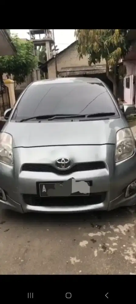 Dijual Toyata Yaris Type E 2013