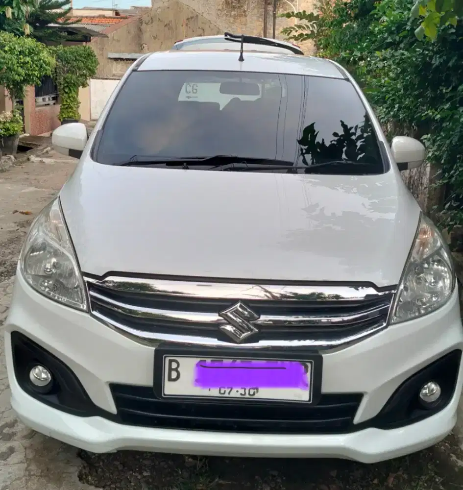 Jual Suzuki Ertiga gl at 2015 Putih metalik mulus terawat STNK panjang