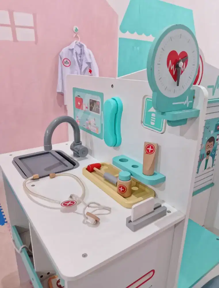 Pretend play DOKTER-DOKTERAN