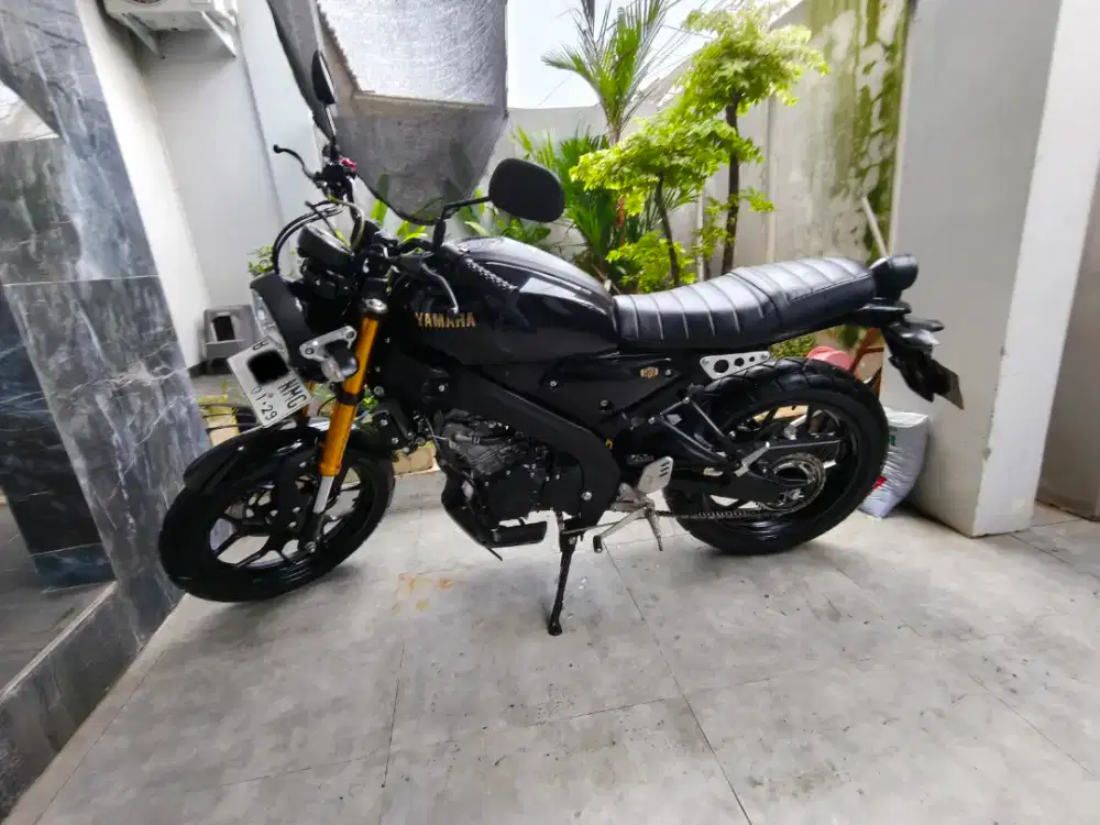 DIJUAL CEPAT! YAMAHA XSR155 LOW KM 4RB