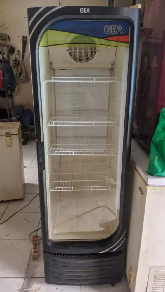 Showcase Gea 5rak jumbo