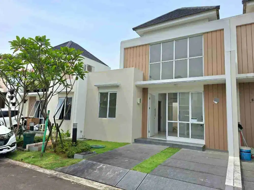 Disewakan Rumah Baru Paramount Petals Tangerang