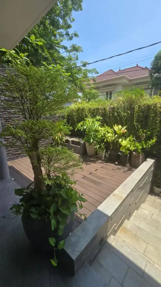 HARGA MURAH RUMAH ARAYA 1 TERAWAT SEMI FURNISH