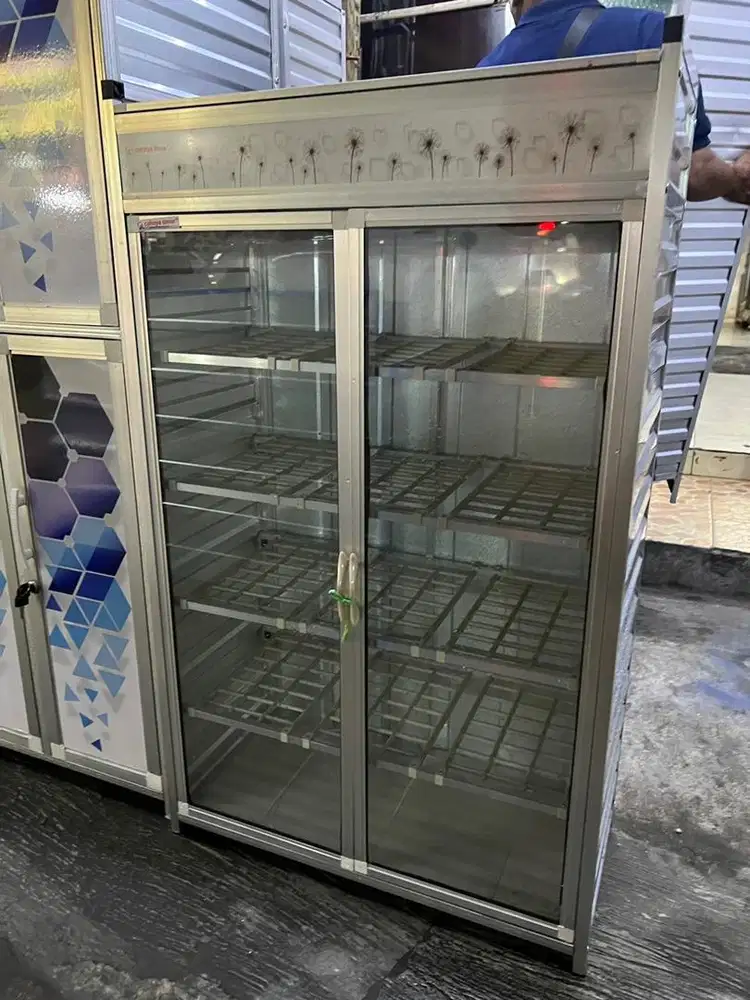 rak sepatu aluminium