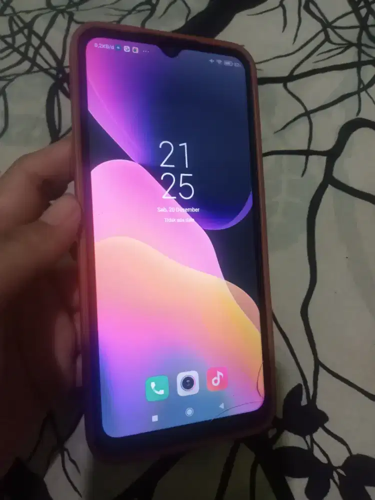 Redmi 9c ram 4 64 minus tc retak 2 helai sesyai fto selebihnya mulus