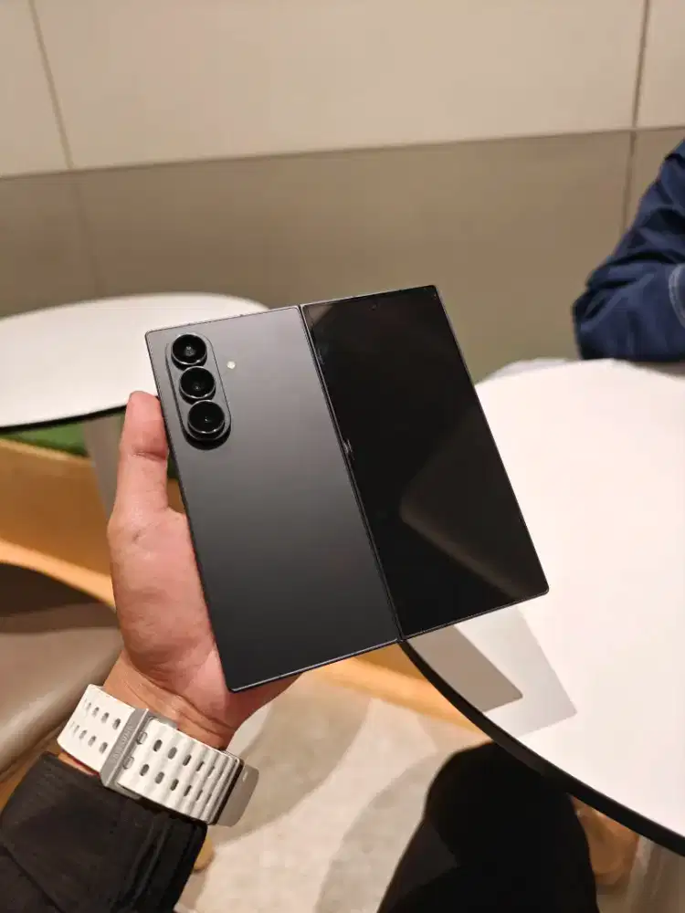 Samsung z fold 7 jetblack 12/256gb fullset mulus resmi