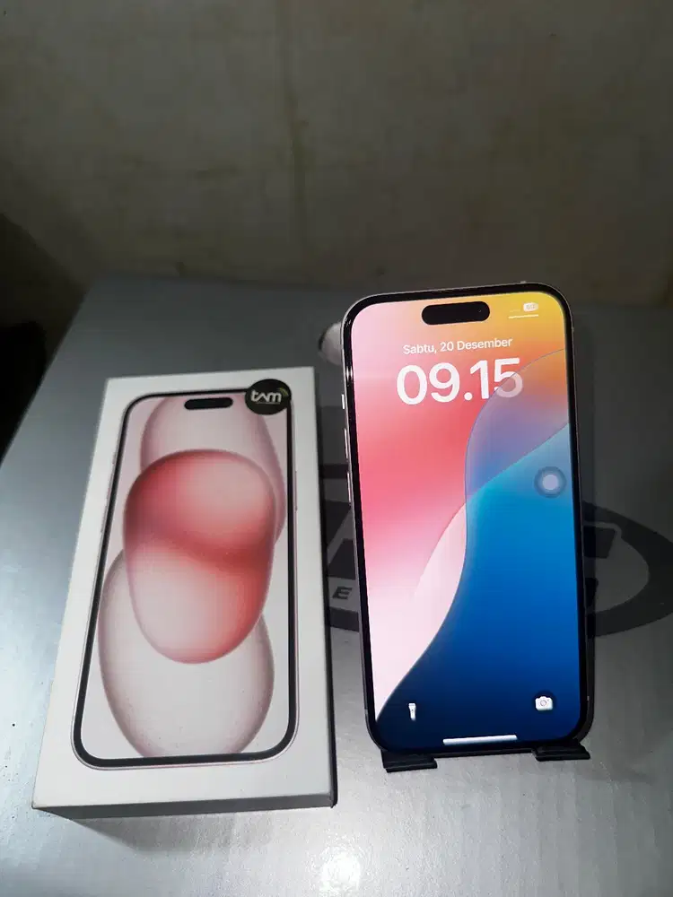 Iphone 15 128 LIKE NEW