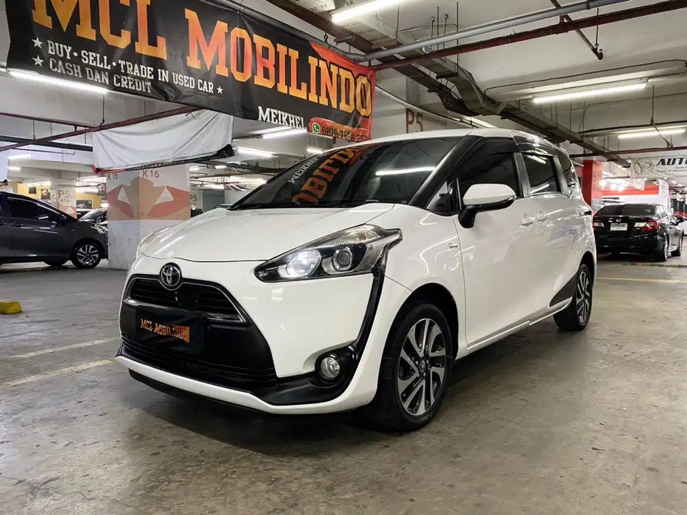 TOYOTA SIENTA V 2016 (MATIC)