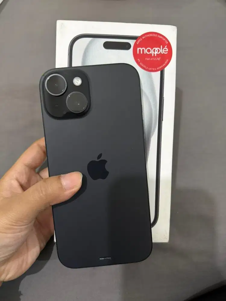 Iphone 15 128gb ibox pemakaian 2minggu