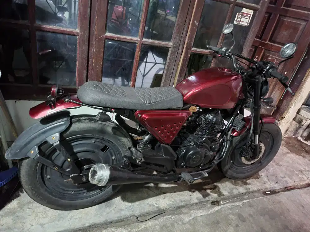 Custome Bahan Pulsar 220cc