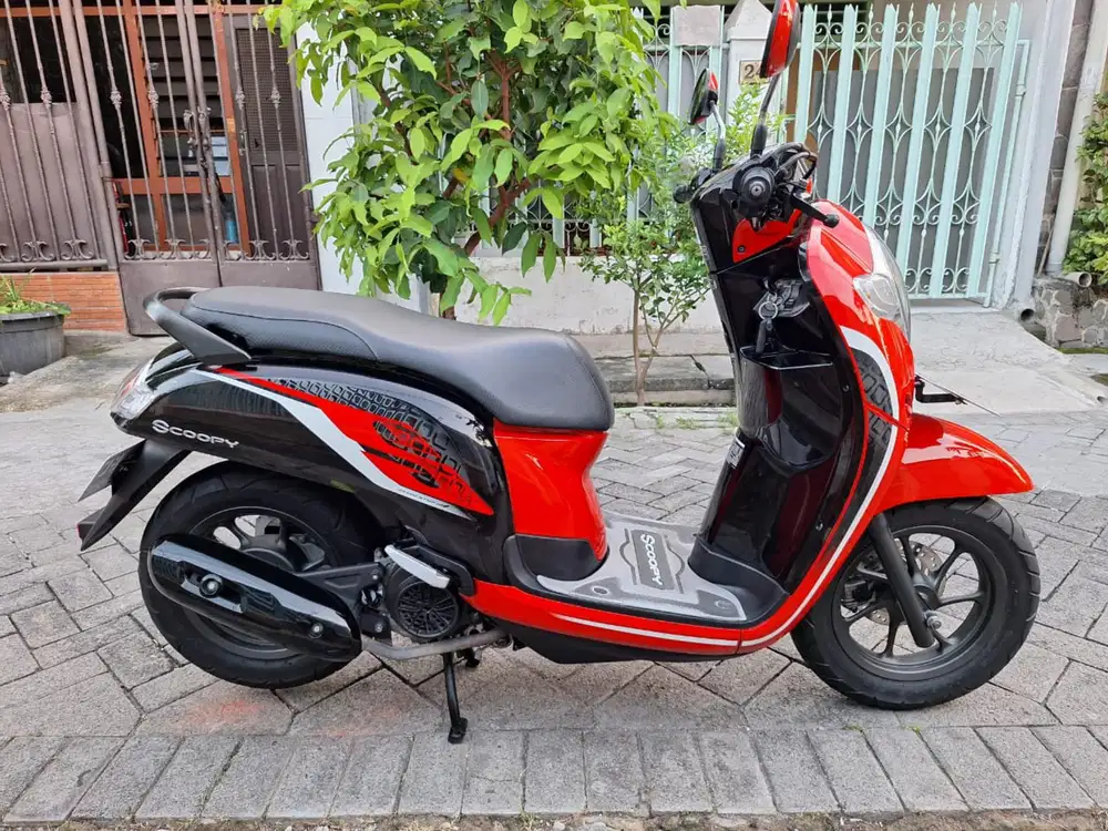 Scoopy jual cpt 2020 km 13 rb istimewa ful ori samsat ketintang