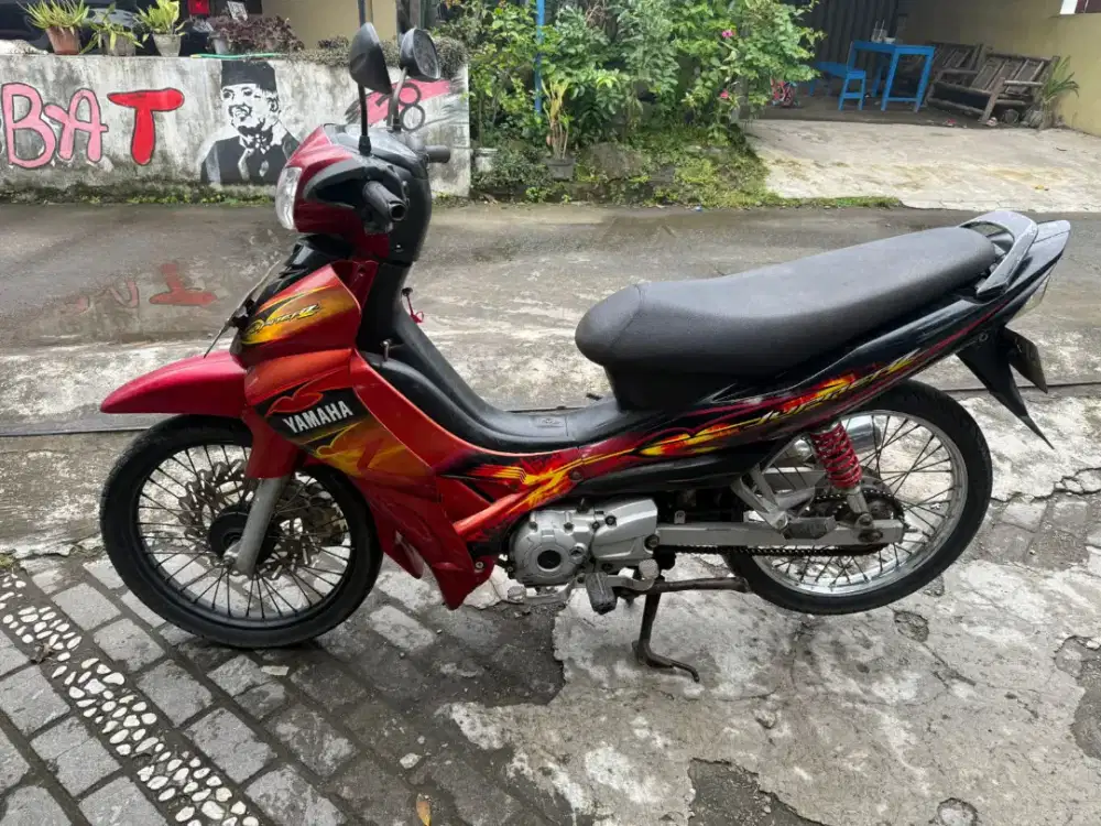 Jupiter Z THN 2006 plat AB Bantul