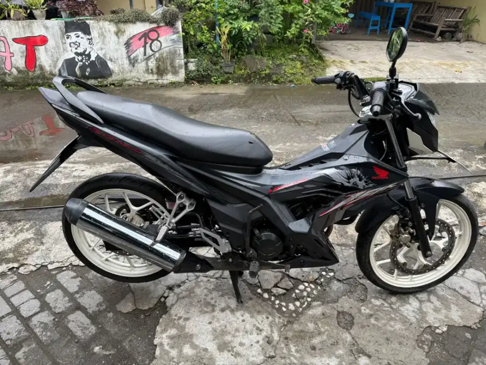 Sonic THN 2018 plat AB Wonosari