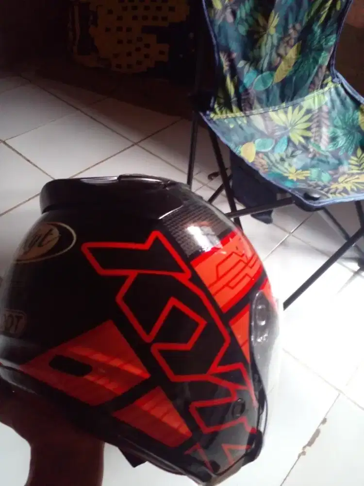 Helm KYT berstandart SNI