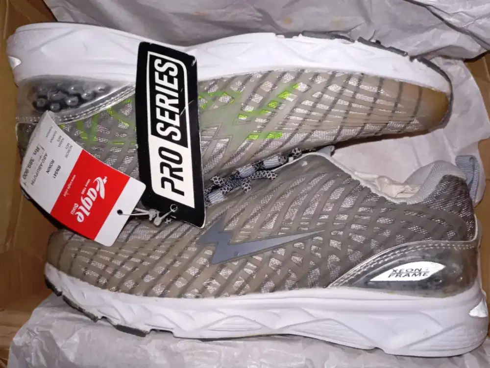 Sepatu Running Eagle asli Original 100%