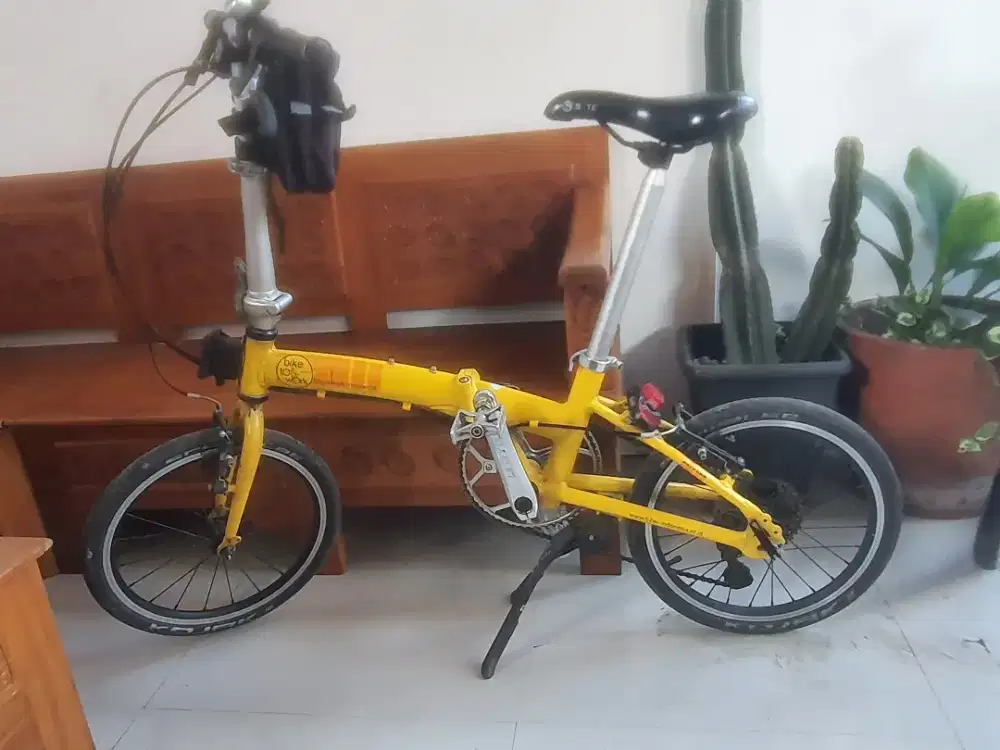 Sepeda Polygon B2W 16, rare item, up graded