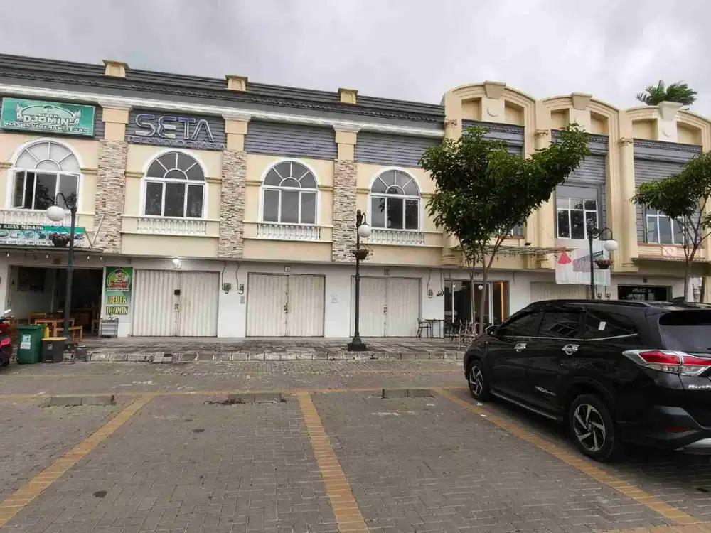 Sewa RUKO Gandeng Sudah di Jadikan 1 Unit Gabung