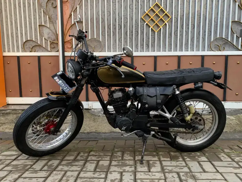 Motor Custom Japstyle Megapro Primus 2007 Nominus